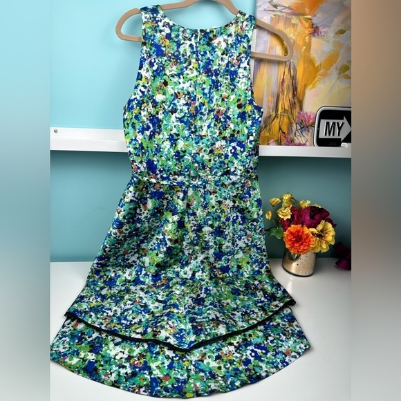 Ann Taylor women’s green flower dress, size 6, excellent new like condition - Picture 9 of 14